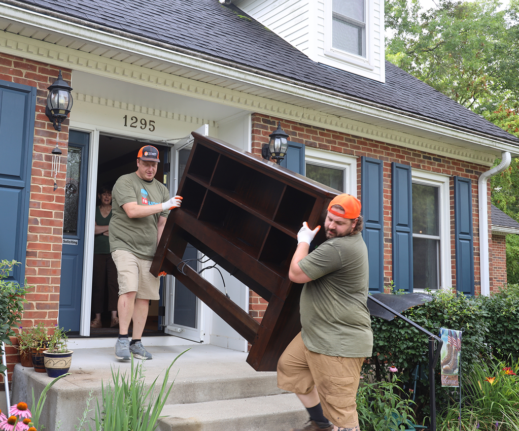 Resupply Team. Best 24-48hr Furniture & Home Goods Donation Pickup. Veteran owned.